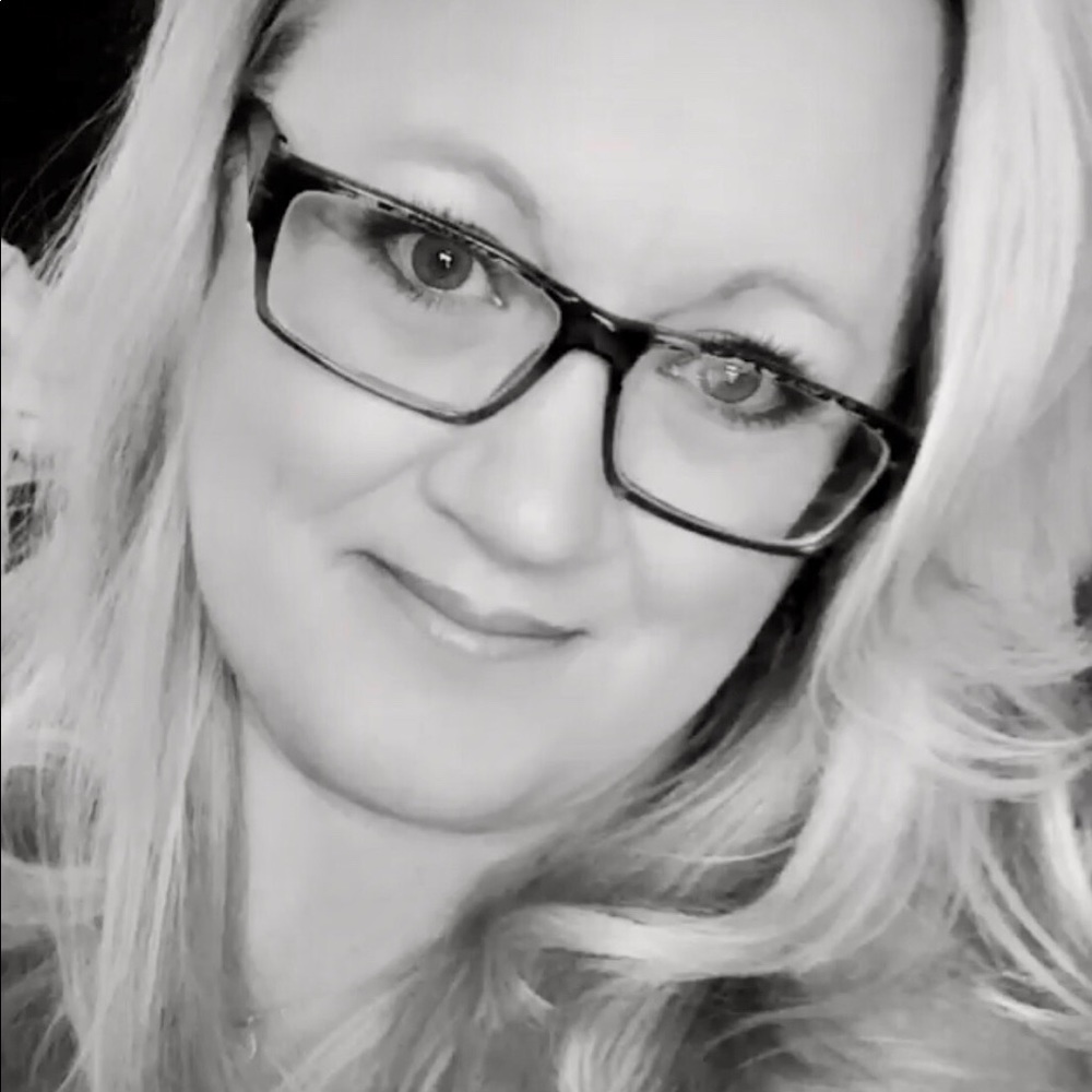 Meet your Posher, Marleeah - Picture 2 of 3